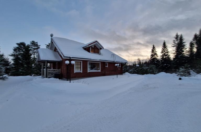 Wintervermietung in der Villa Onni mit zusätzlichem Sonnenuntergang
