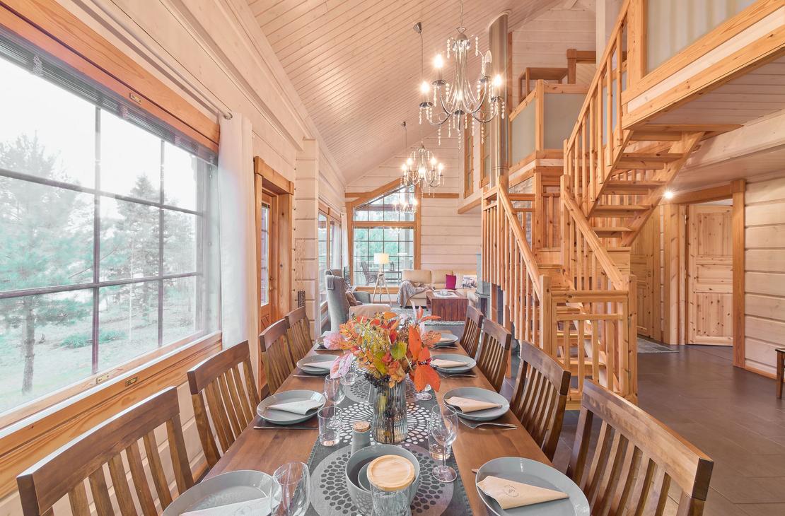 Villa Onni, m&ouml;kin olotilat, avara ja skandinaavinen tyyli