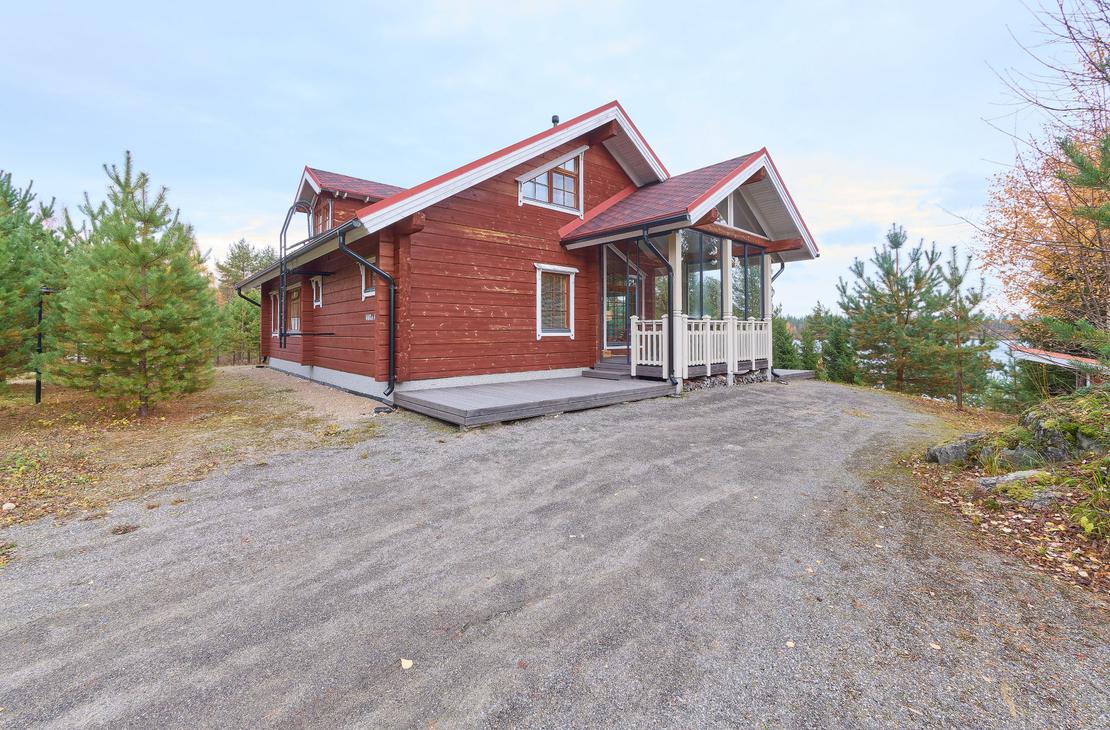 Villa Hymy, Majoitus Koli, Terassi, Mökki, Vuokramökki