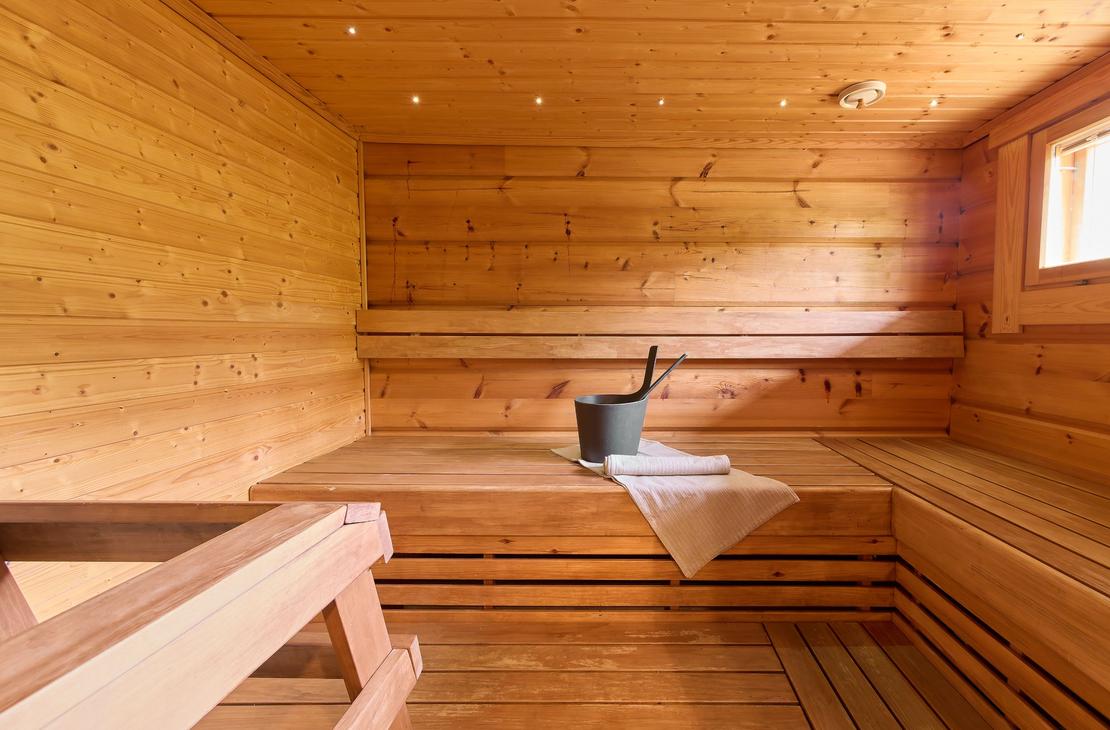 Villa Hymy, sauna, ikkuna Käränkävaaralle